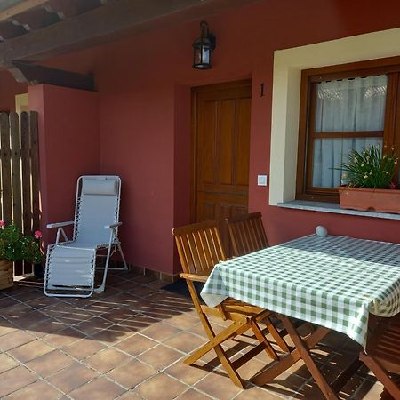 Apartamentos Rurales Llagumelon Villahormes Buitenkant foto