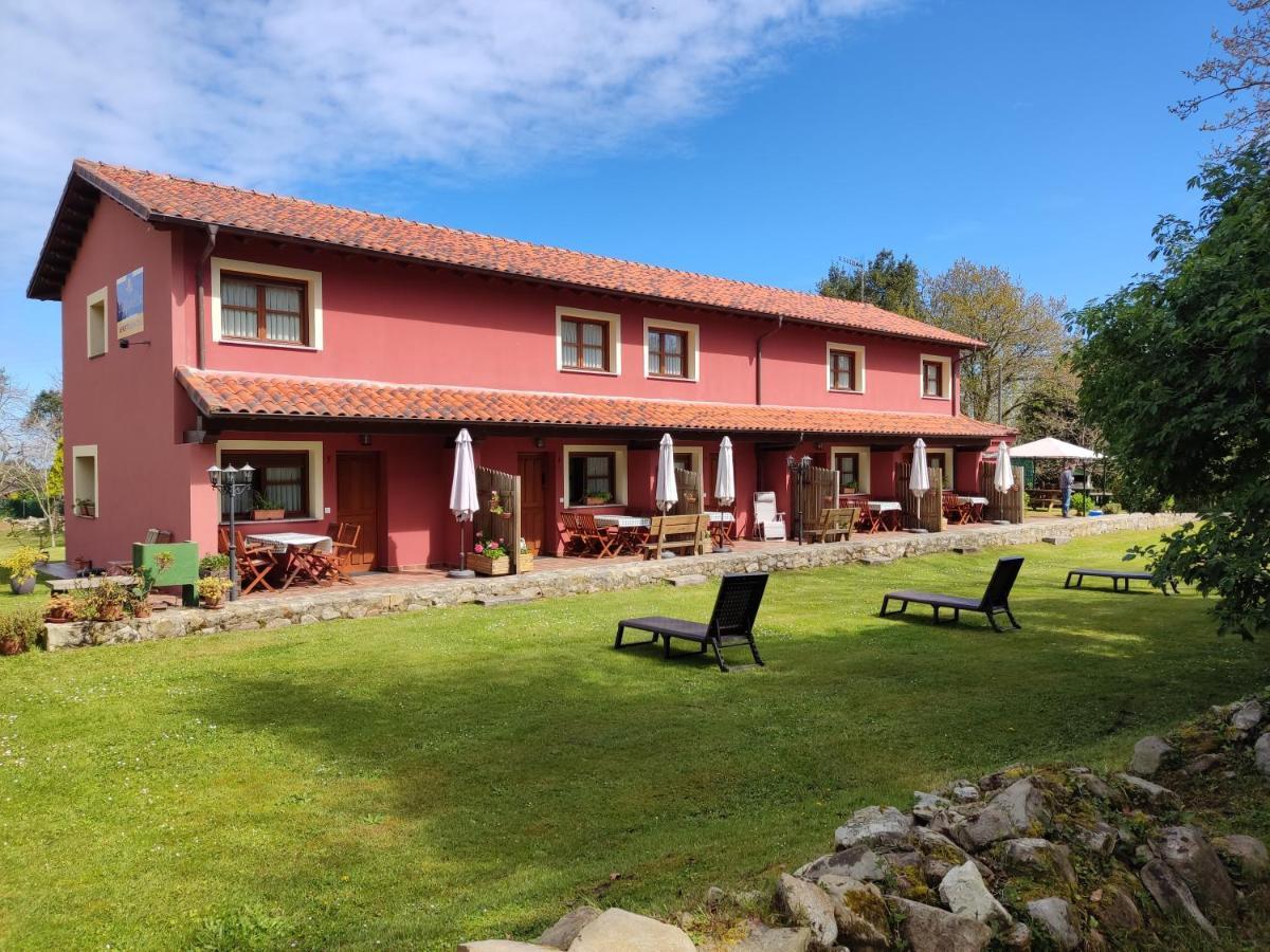 Apartamentos Rurales Llagumelon Villahormes Buitenkant foto