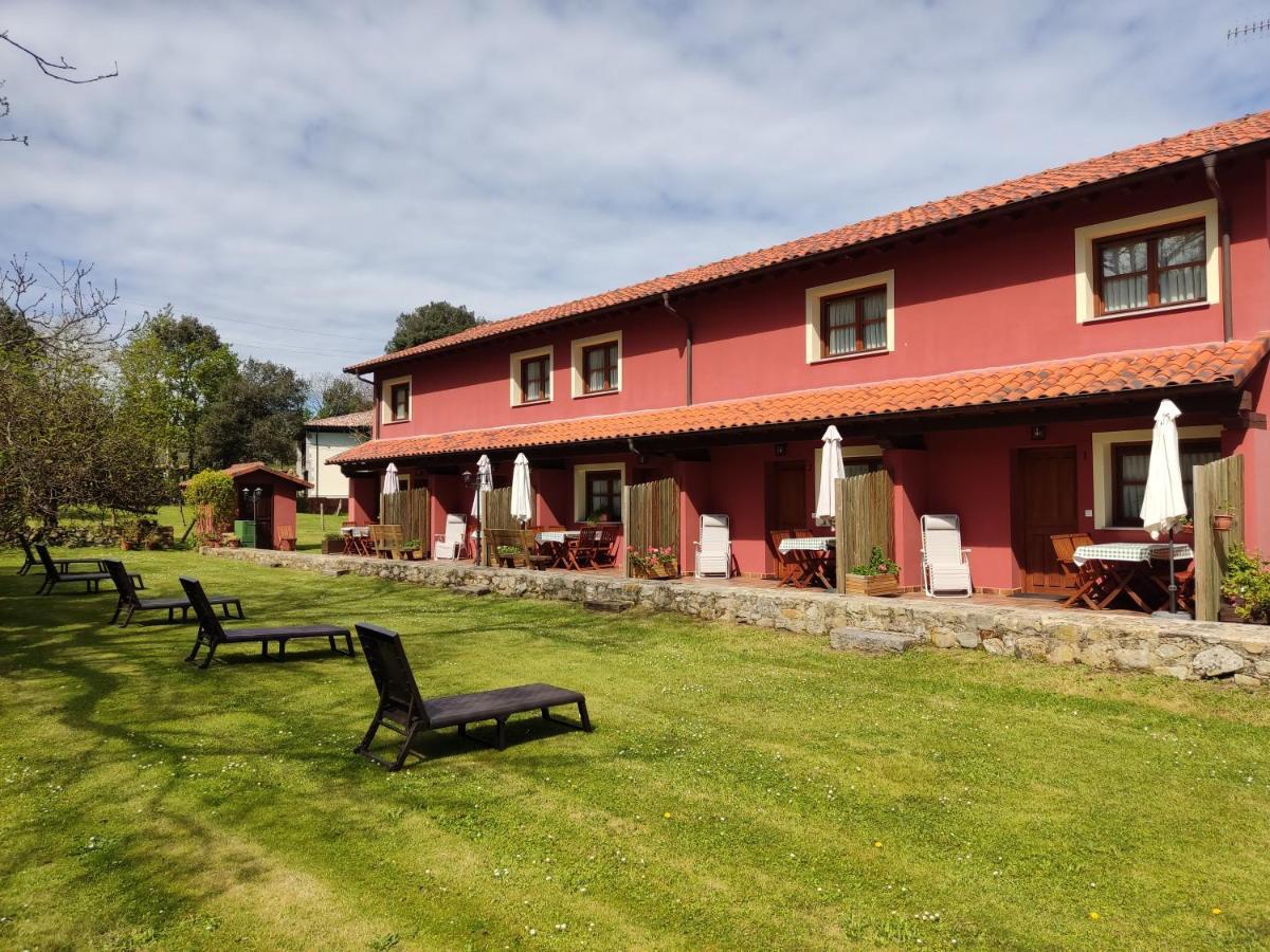 Apartamentos Rurales Llagumelon Villahormes Buitenkant foto